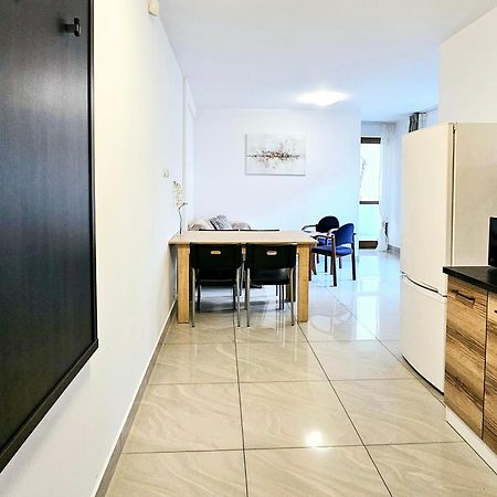 Apartament Quiet Leilighet Krasków Rom bilde